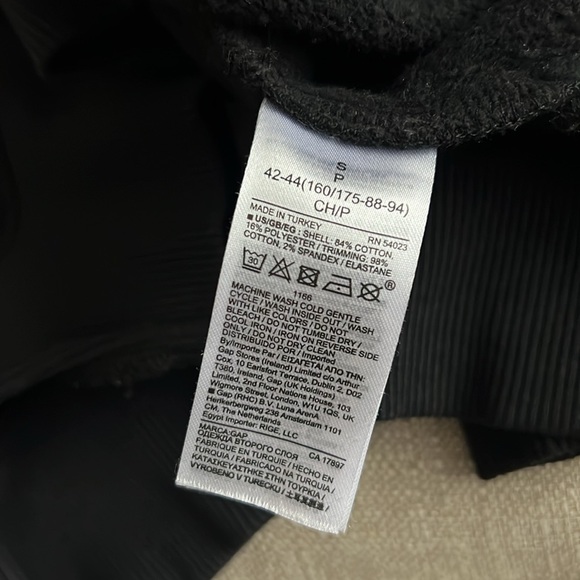 Gap maternity hooded sweatshirt in black size small - Picture 8 of 8